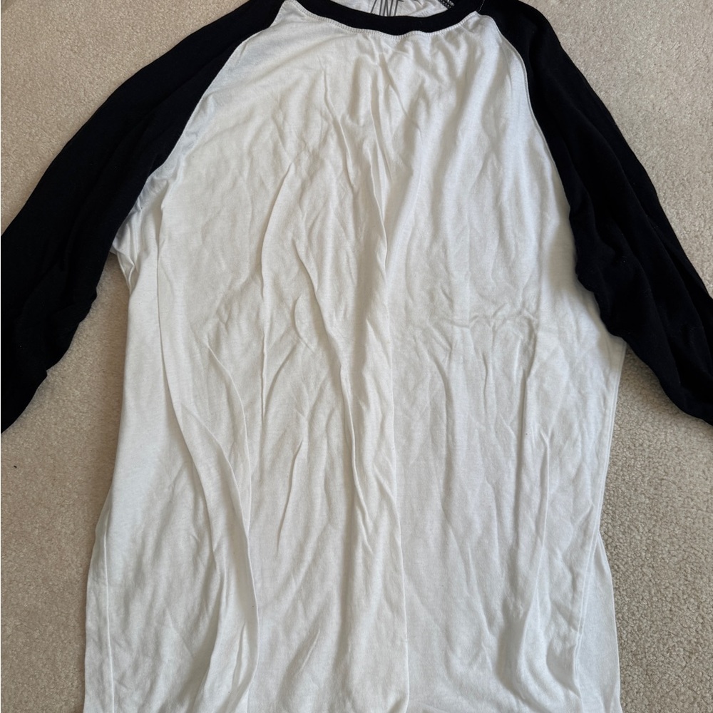 Zine Clothing Black and White 3/4 sleeve Shirt
